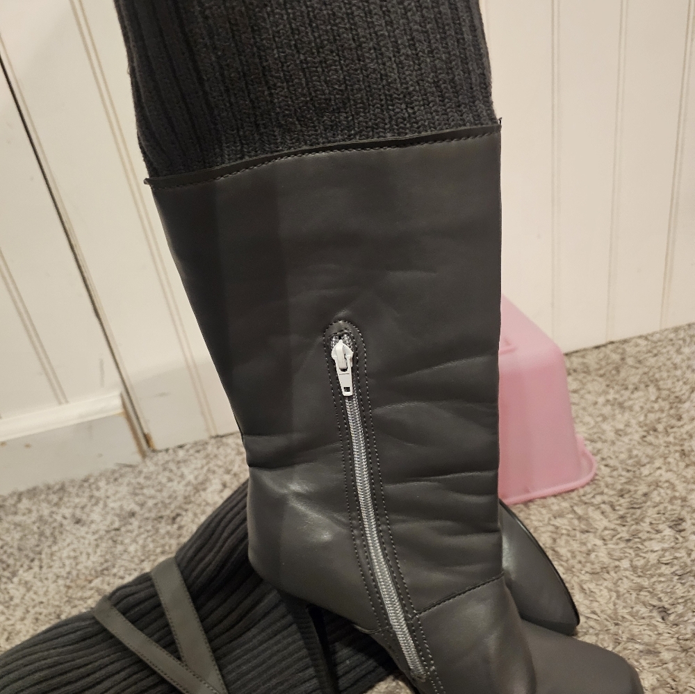 DOTS brand -Gray Ribbed Knit Boot Covers with Buckle Detail 4" Heel. - Picture 4 of 6